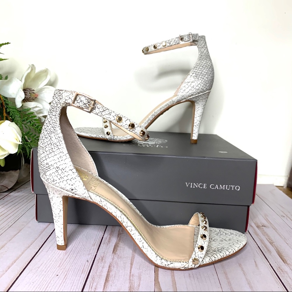 NWB Vince Camuto Snakeskin Stiletto Sandals Size 9